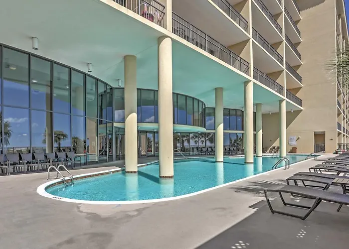 Beachfront Bliss On Dauphin Island W/ Pool Access!